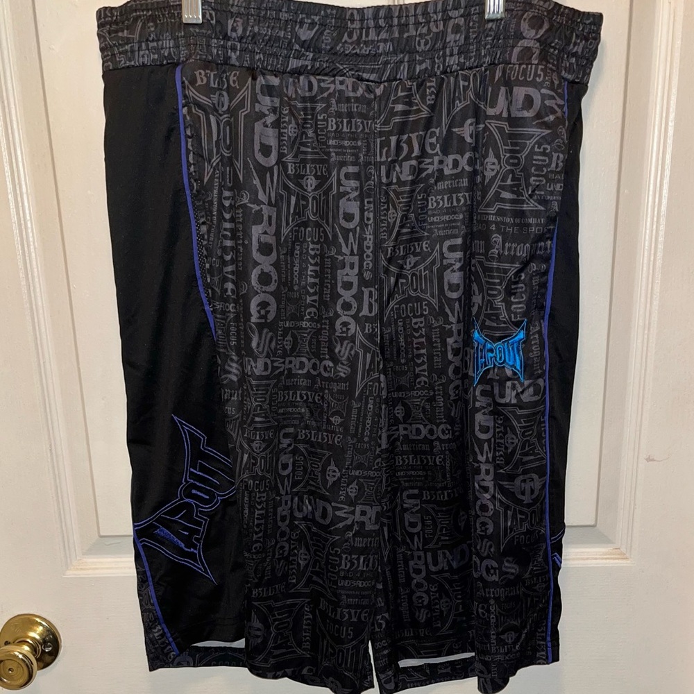 TAPOUT Men’s Pull On Athletic Shorts. Sz L.